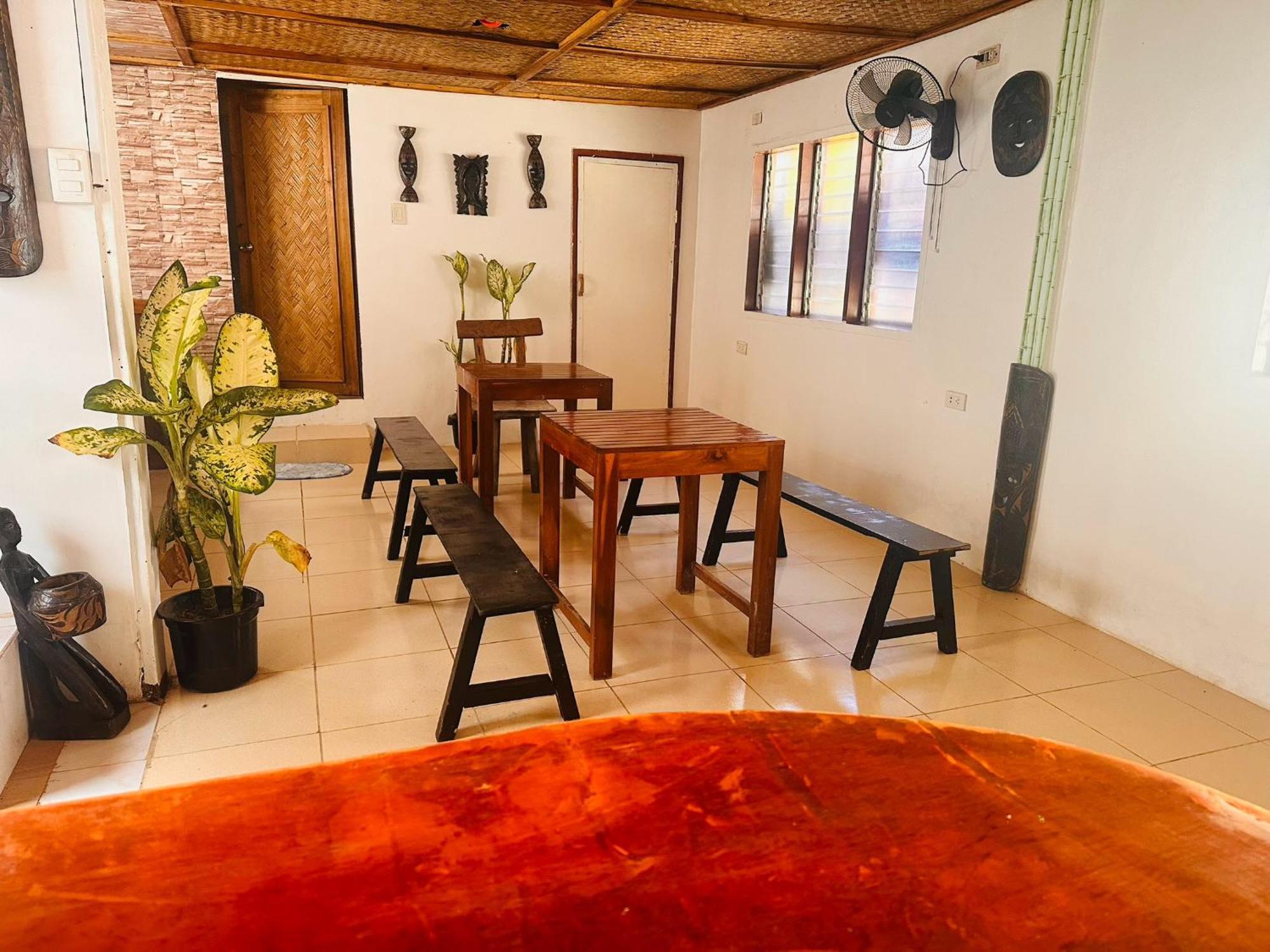 Hangout'S Hostel El Nido Exterior foto